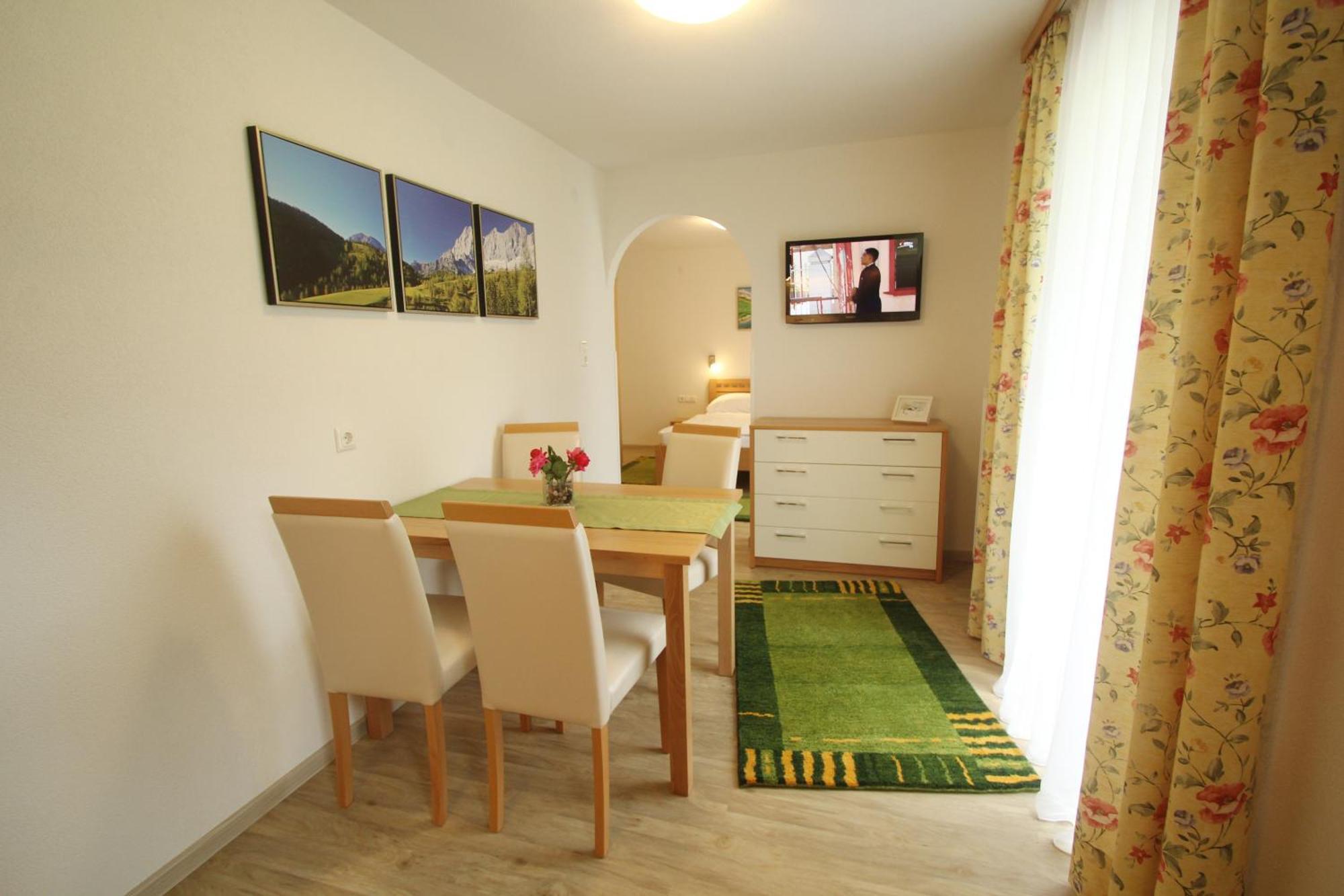 רמסאו אם דכשטיין Apartmenthaus Dornroeschen חדר תמונה